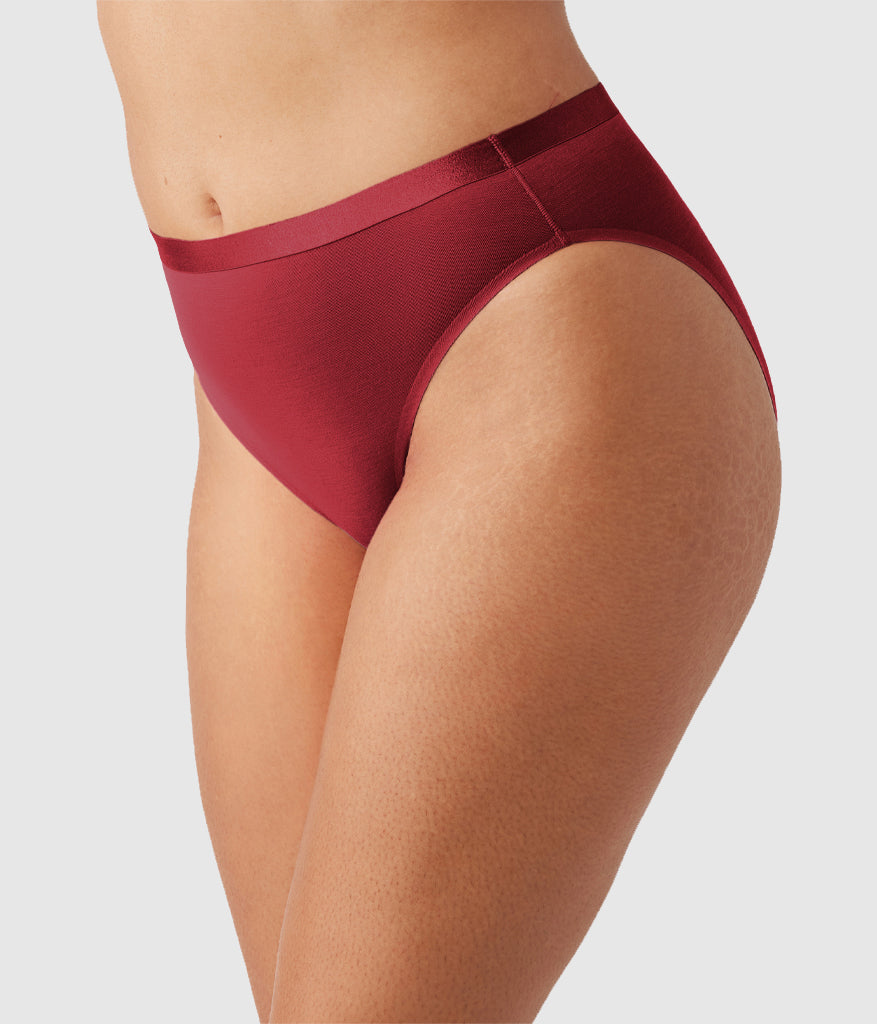 Tailored Finish Hi-Cut - Regina Red