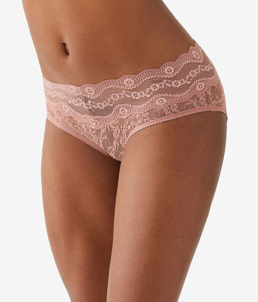 Lace Kiss Hipster - Burlwood